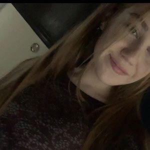 Meet your Posher, Maya